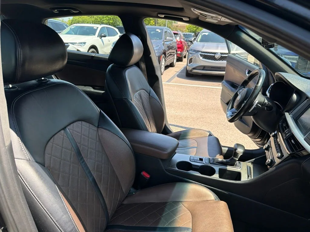 Used 2019 Black Kia SX image 30