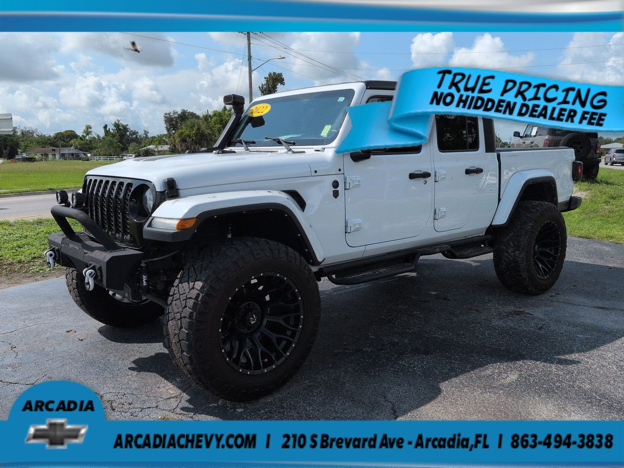 Used 2022 Bright White Clearcoat Jeep Willys image 8