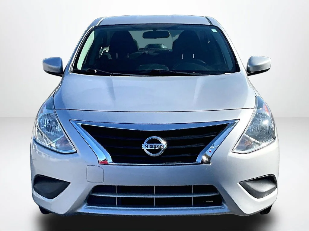 Used 2019 Silver Nissan 1.6 S image 4