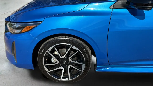 Used 2025 Blue Nissan SR image 36