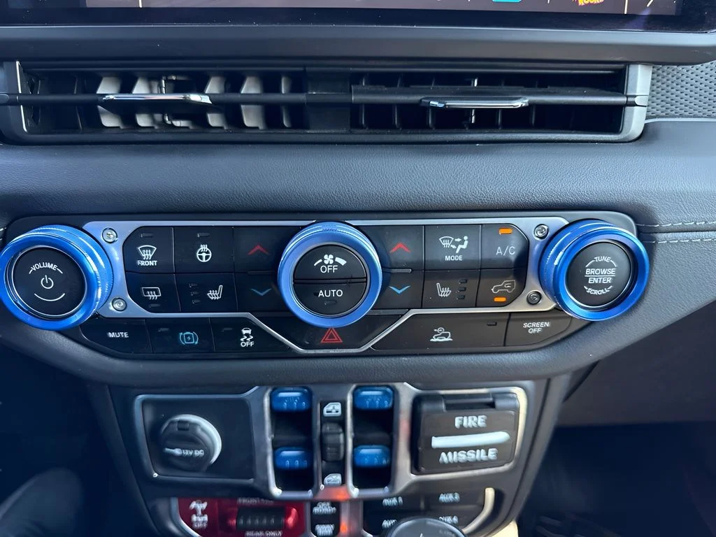 Used 2025 Red Jeep Rubicon 4xe image 19