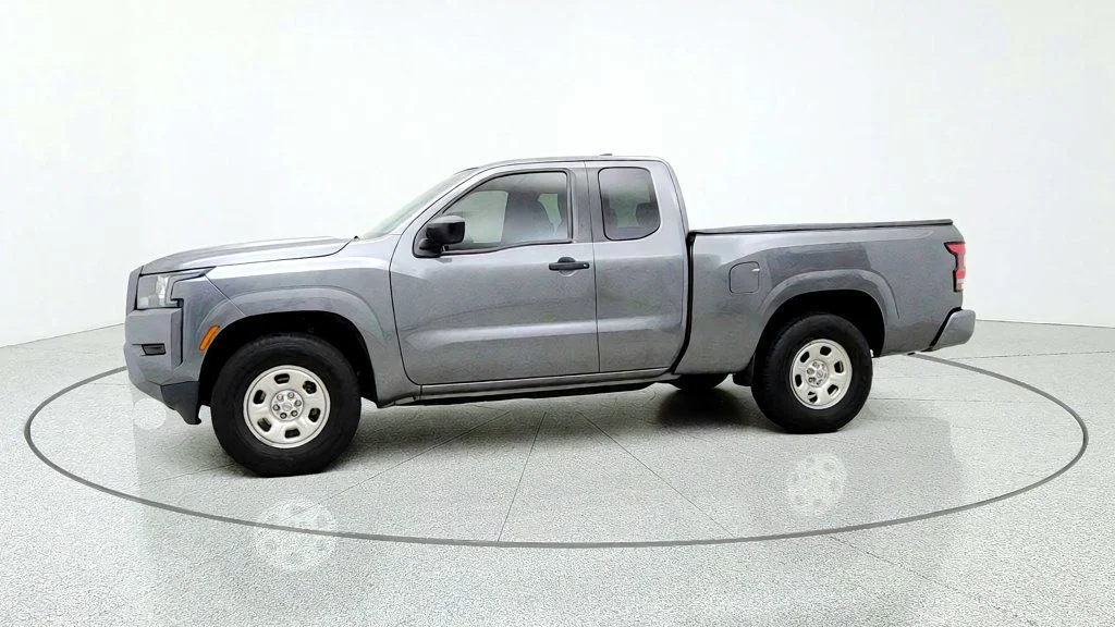 Used 2022 Gun Metallic Nissan King Cab 4x2 S Automatic image 8