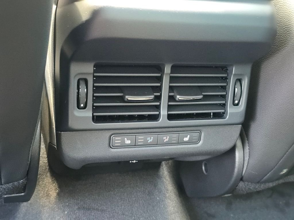 New 2026 Fuji White Land Rover S image 20
