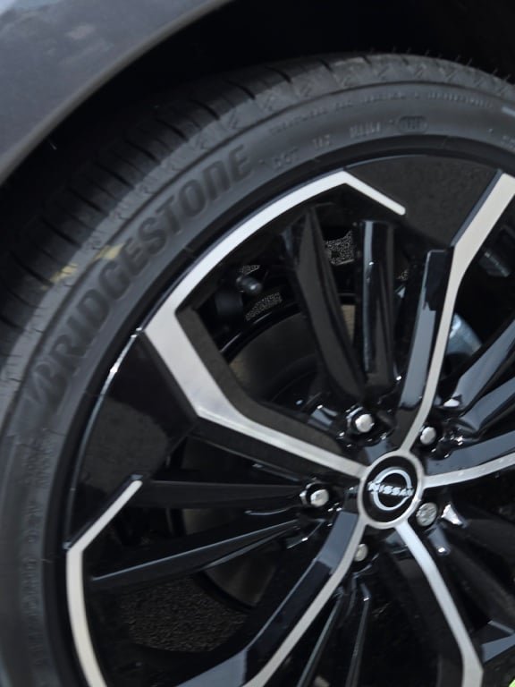 New 2026 Gray Nissan 2.5 SR image 17