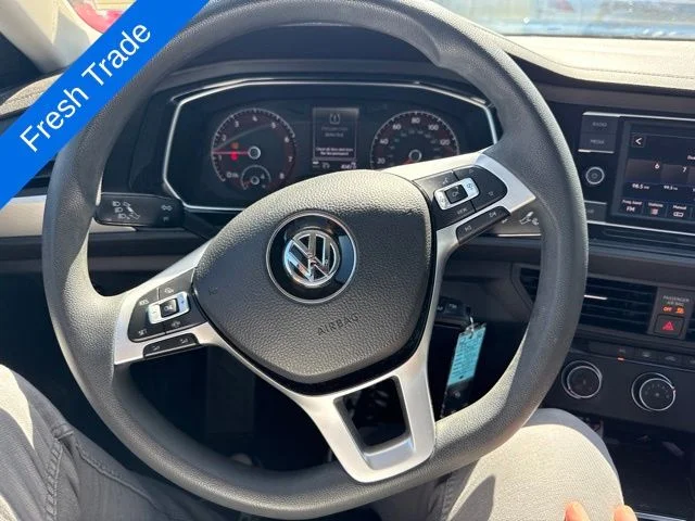 Certified Used 2019 Gray Volkswagen 1.4T S image 6