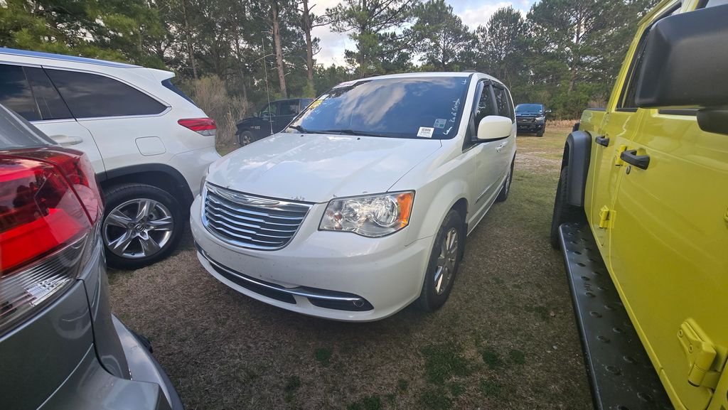2016 Chrysler Town & Country Touring