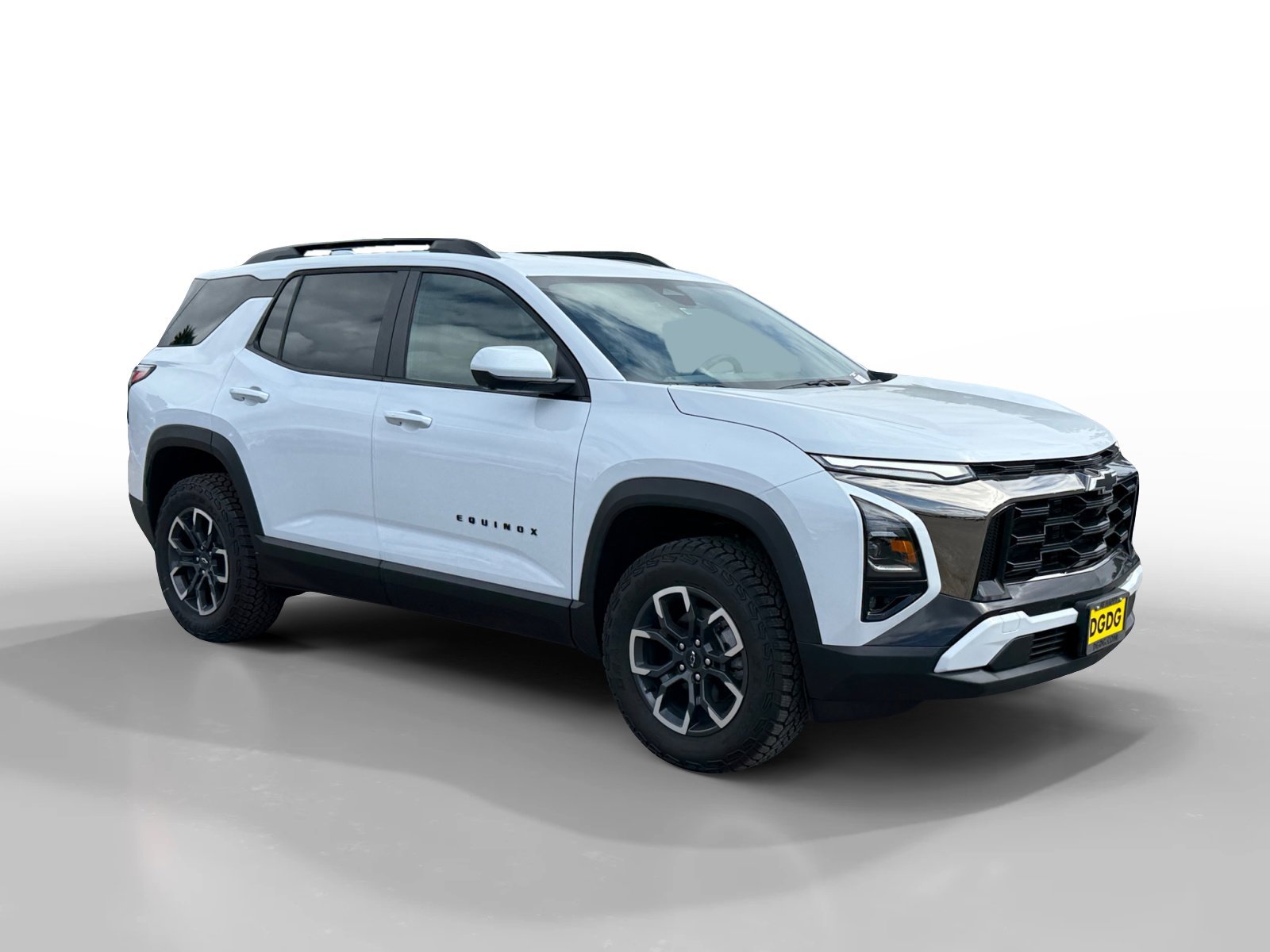 New 2026 Polar White Tricoat Chevrolet FWD ACTIV image 7
