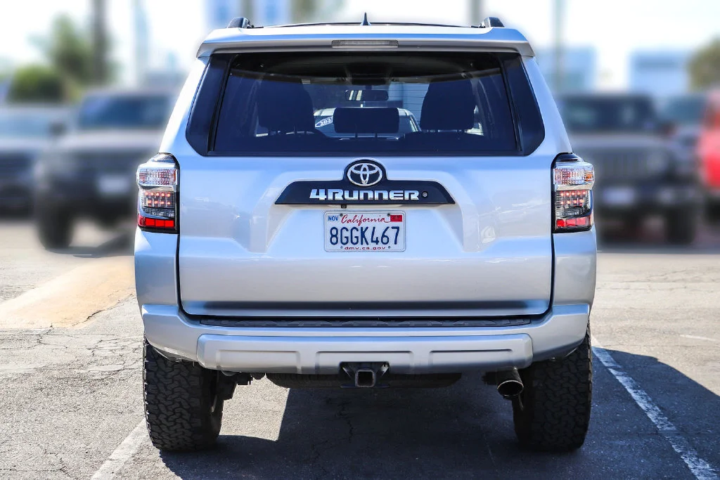 Used 2018 Silver Toyota TRD Off-Road image 8
