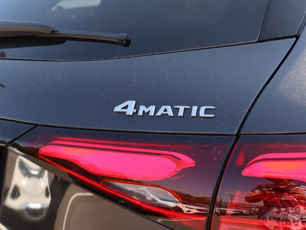 2026 Mercedes-Benz GLC Base - Photo 8