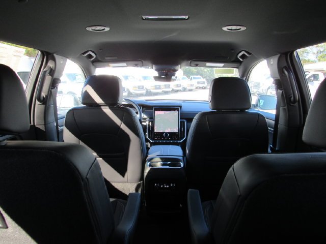 2027 GMC Acadia Elevation - Photo 29