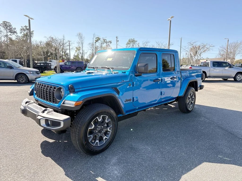 New 2026 Hydro Blue Pearl-Coat Exterior Paint Jeep Sahara image 7