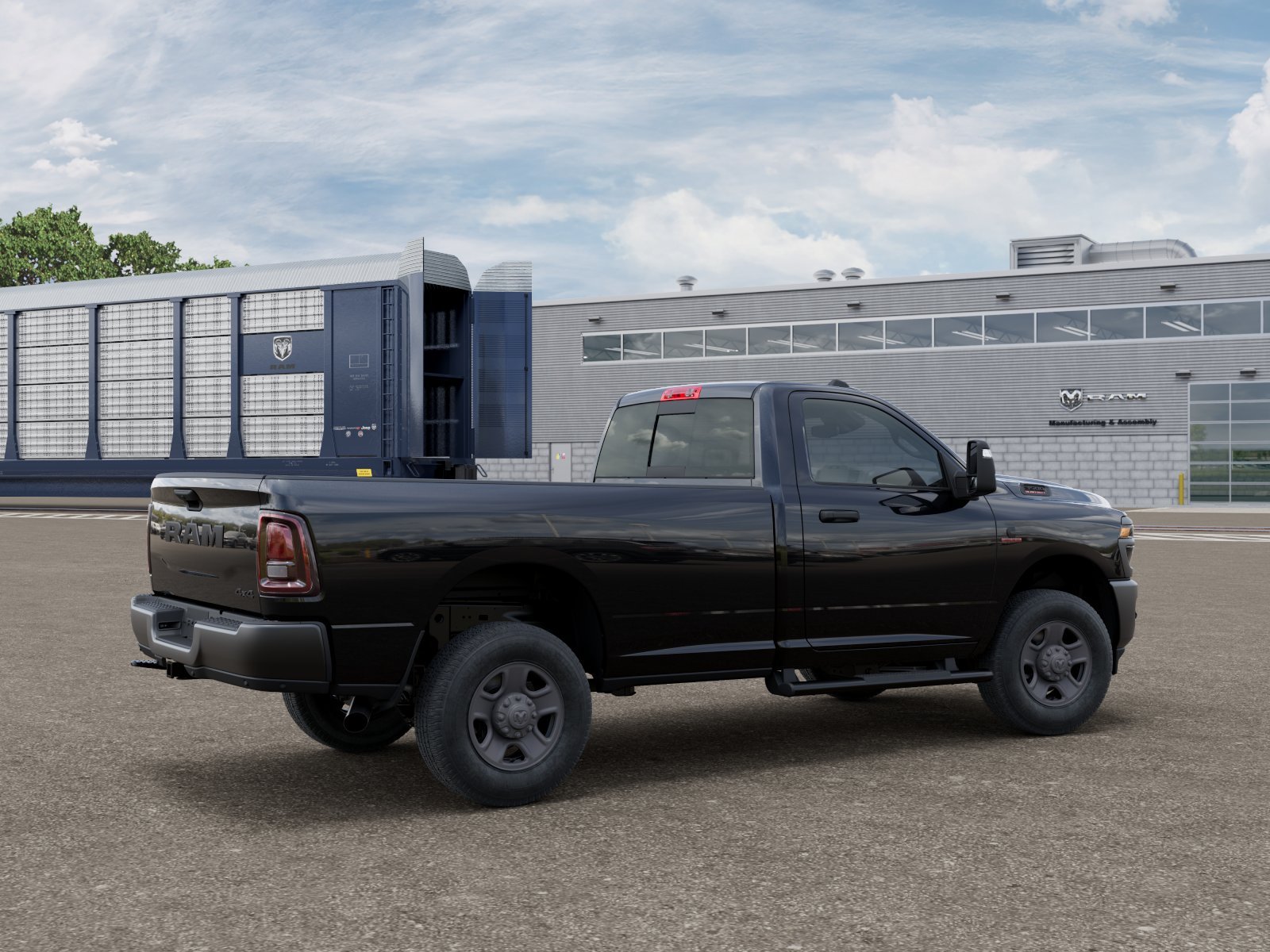 New 2026 Diamond Black Crystal Pearl-Coat Exterior Paint RAM TRADESMAN image 2