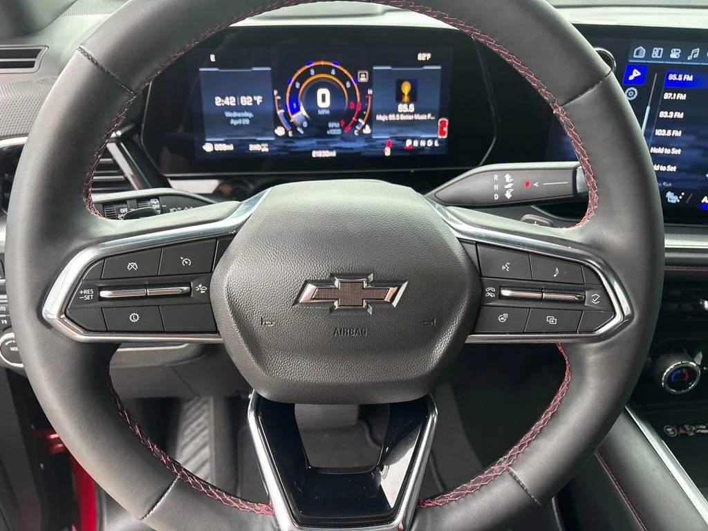 Used 2025 Red Chevrolet RST image 13