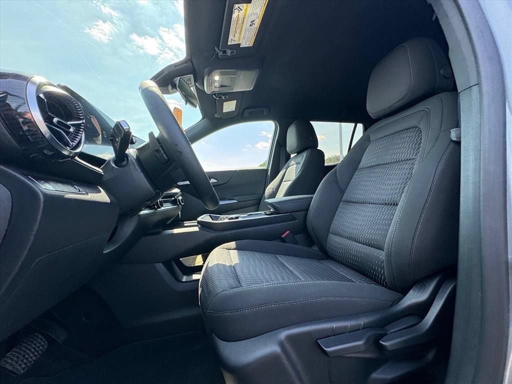 2026 Chevrolet Equinox LT - Photo 11