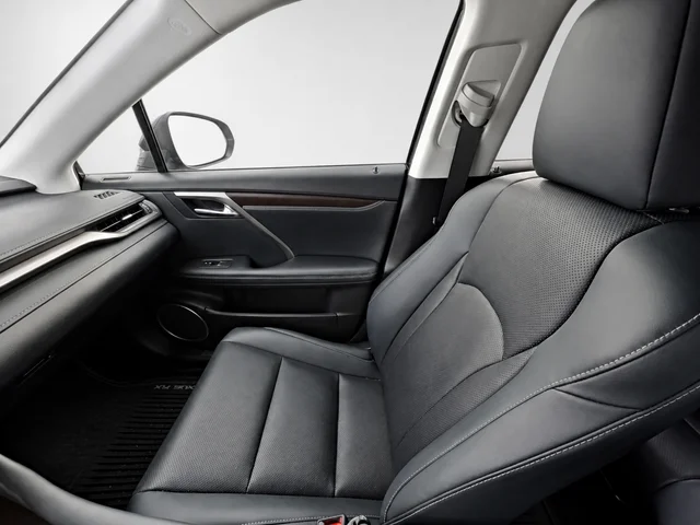Used 2020 Black Lexus 350 image 18