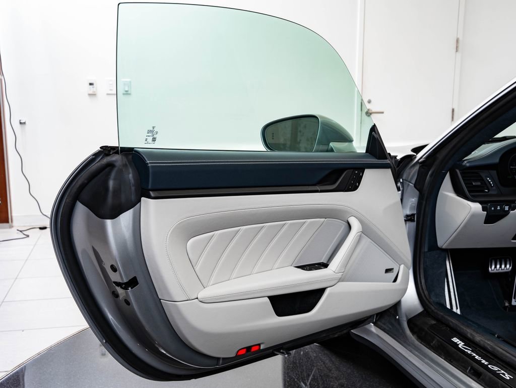 Used 2025 Silver Porsche Carrera GTS image 27