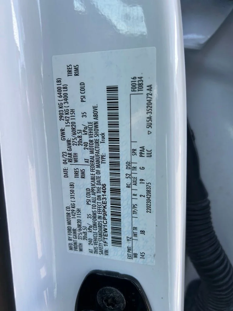 Used 2023 White Ford XL image 9