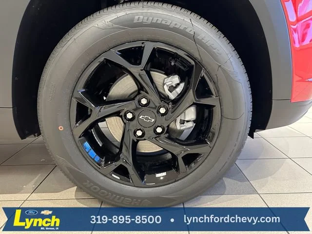 2026 Chevrolet Trax LT - Photo 18