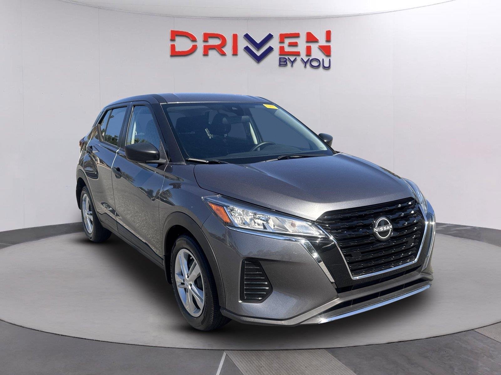 2023 Nissan Kicks