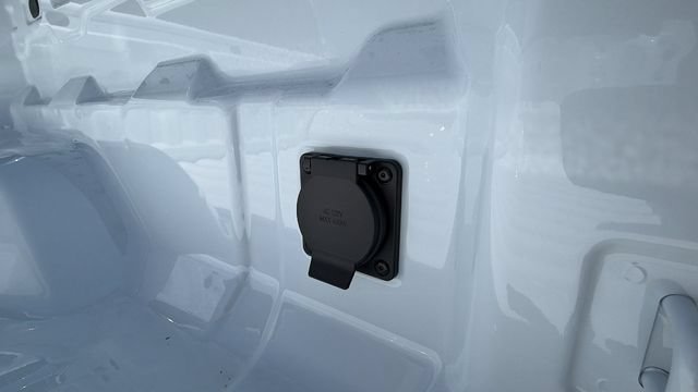 2026 GMC Canyon AT4 - Photo 12