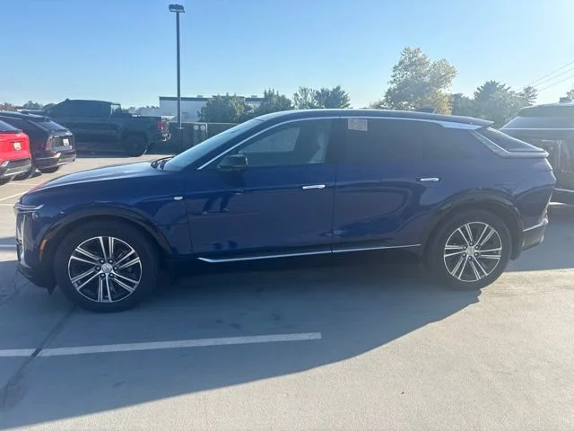 Certified 2024 Cadillac LYRIQ Luxury 1 with VIN 1GYKPPRL7RZ133268 for sale in Bethesda, MD
