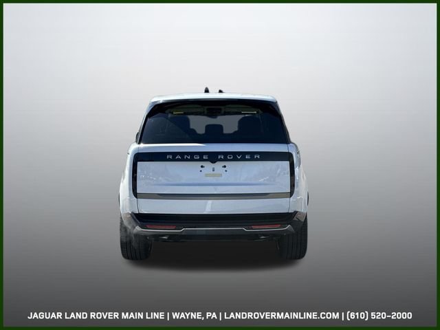 New 2026 Fuji White Land Rover SE image 4