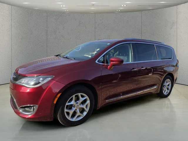 Pre-Owned 2020 Chrysler Pacifica Touring L Plus