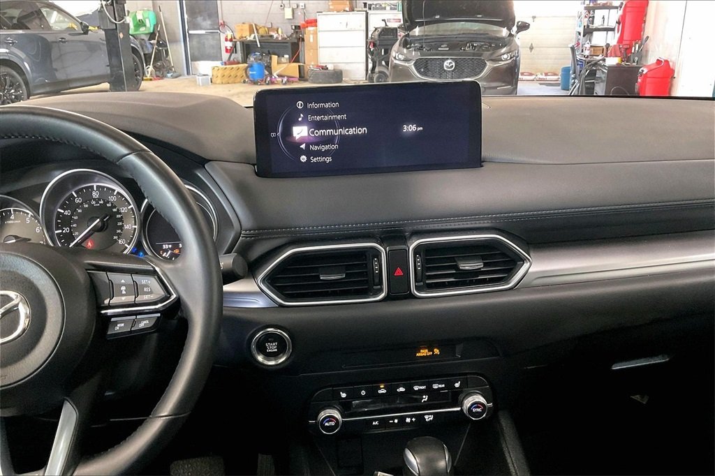 2023 MAZDA CX-5 - Image 4