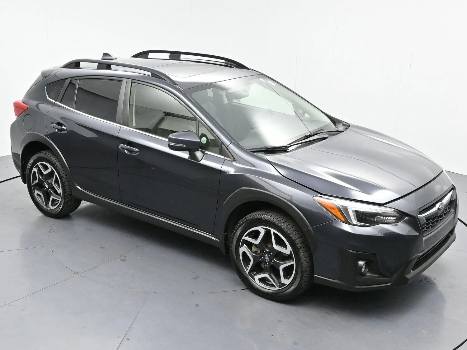 Used 2019 Dark Gray Metallic Subaru Limited image 38