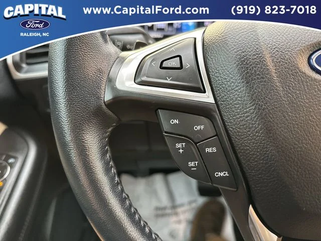 Used 2022 Red Ford SEL image 26