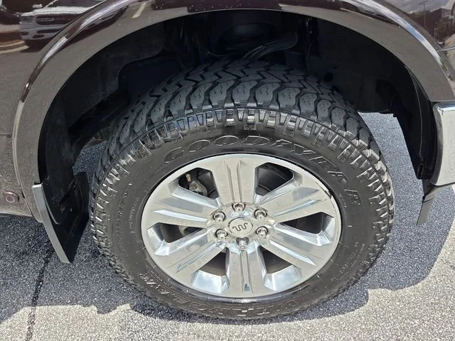 Used 2020  Ford King Ranch image 10