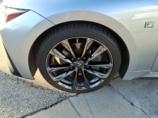 Used 2021 Iridium Lexus IS 350 F SPORT image 9