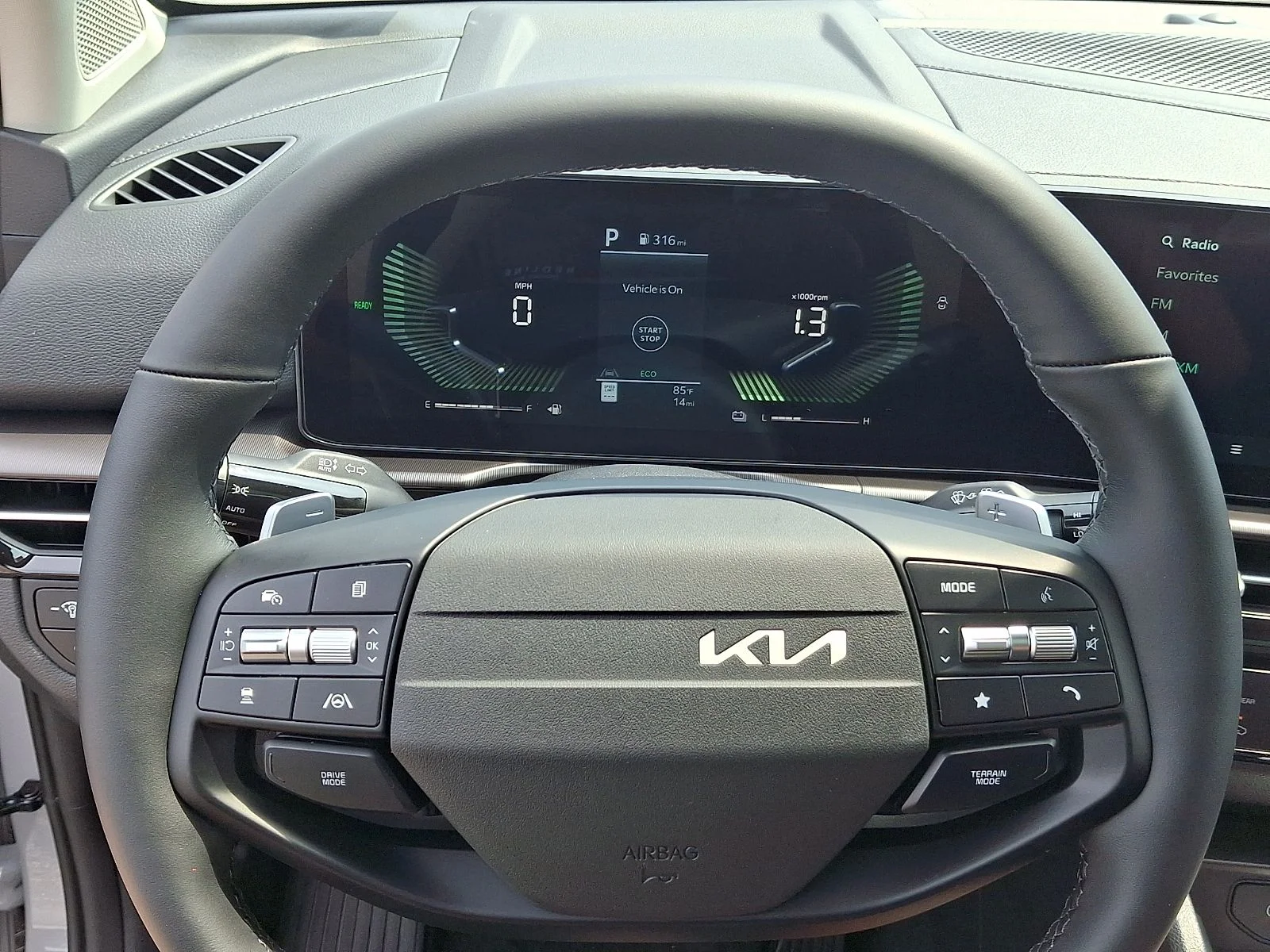 New 2027 Gray Kia EX image 18