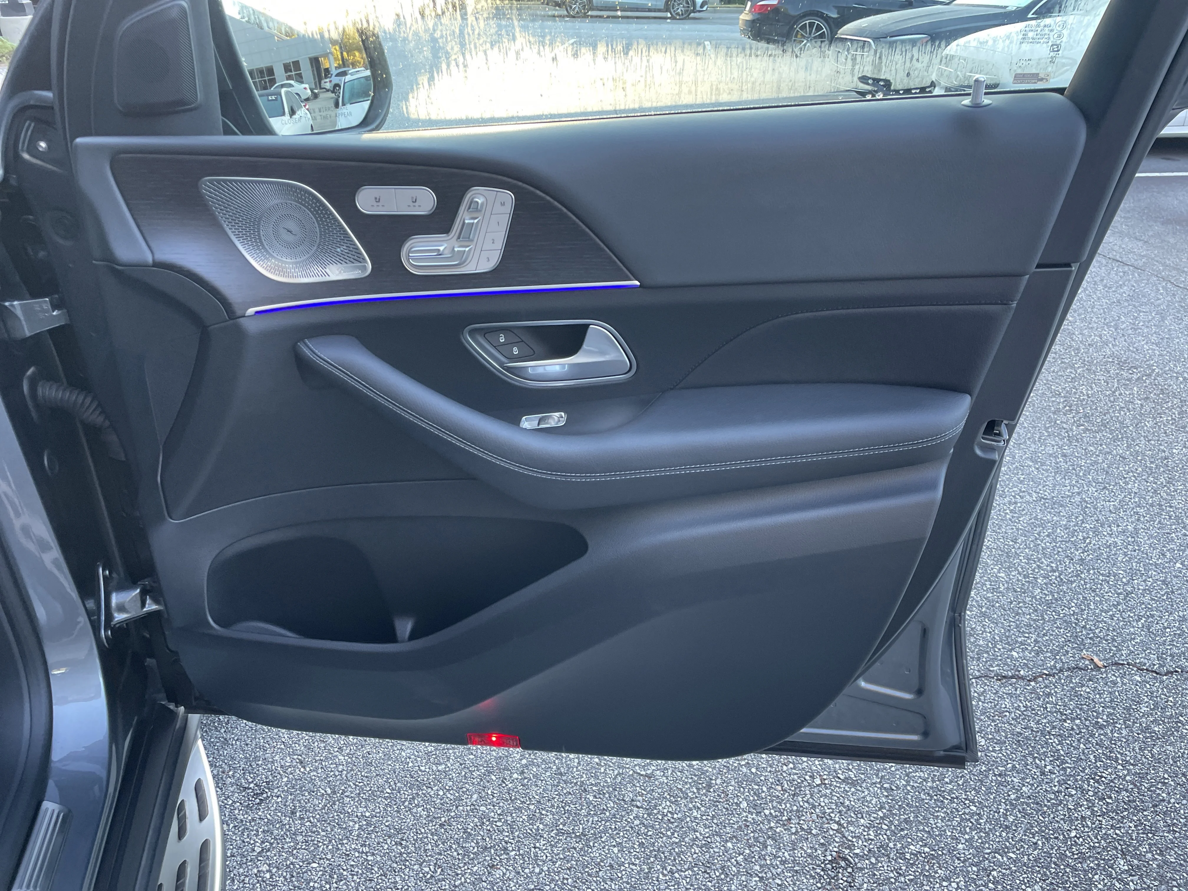 2025 Mercedes-Benz GLS Base - Photo 49