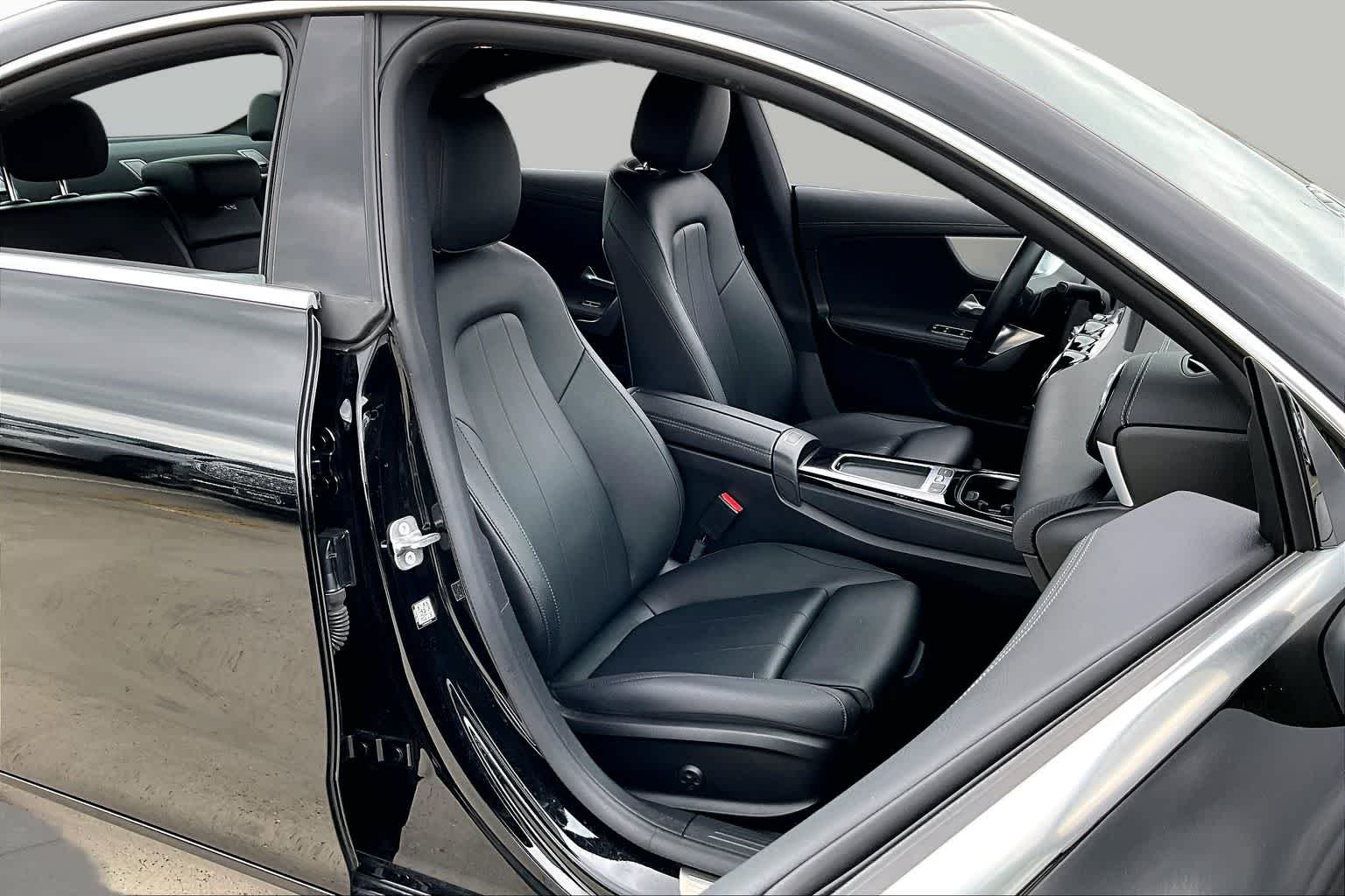 Used 2025 Night Black Mercedes-Benz CLA 250 image 9