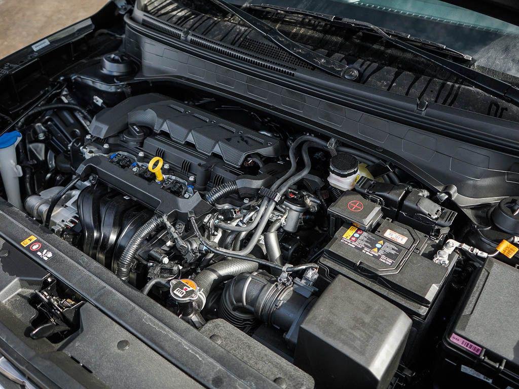 New 2026 Onyx Black Hyundai SEL FWD image 31