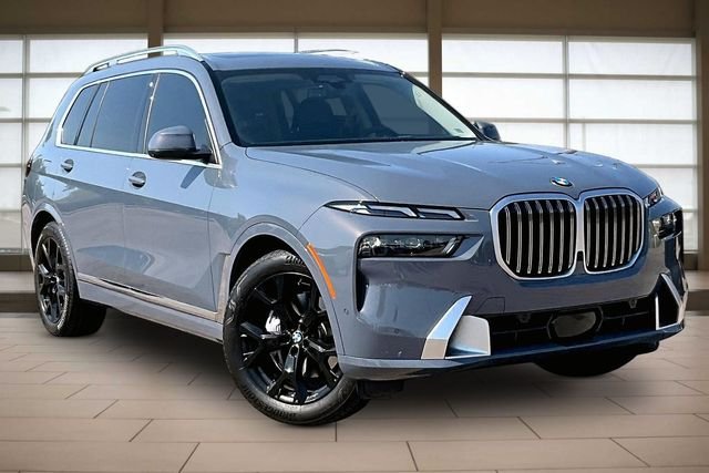 Used 2026 Brown BMW xDrive40i image 12