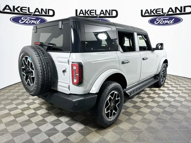 New 2026 Ford Bronco Outer Banks