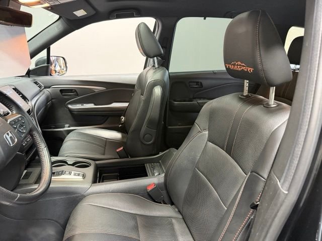 Used 2023 Crystal Black Pearl Honda TrailSport image 16