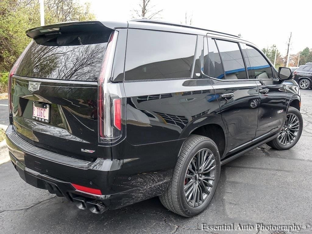 2024 Cadillac Escalade V-Series - Photo 7