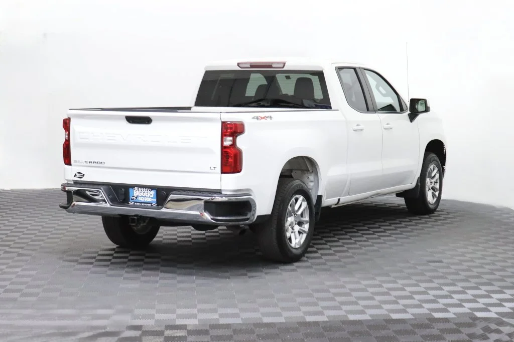 2023 Chevrolet Silverado 1500 LT - Photo 7