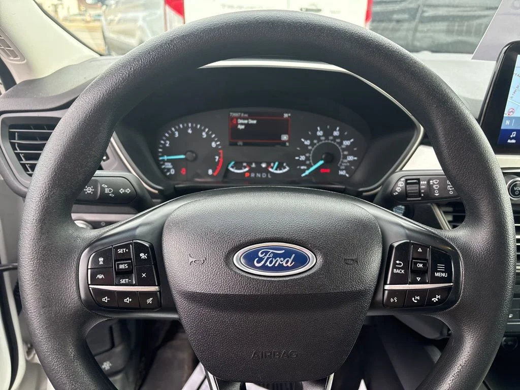 Used 2021 Star White Metallic Tri-Coat Ford SE image 14