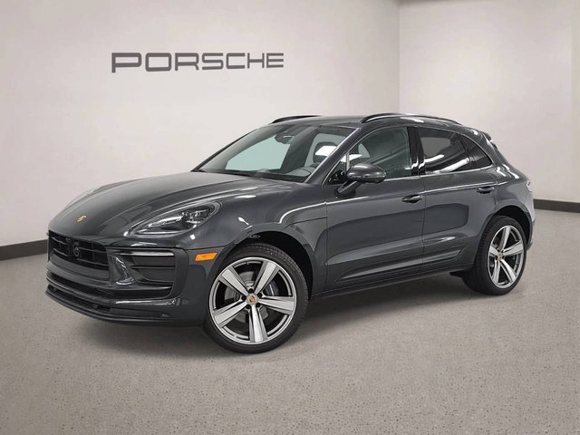 2026 Porsche Macan 