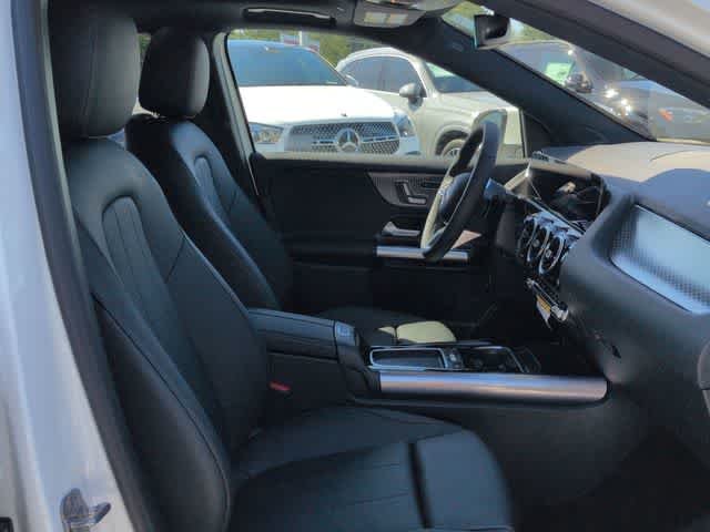 New 2026 Polar White Mercedes-Benz GLA 250 image 22