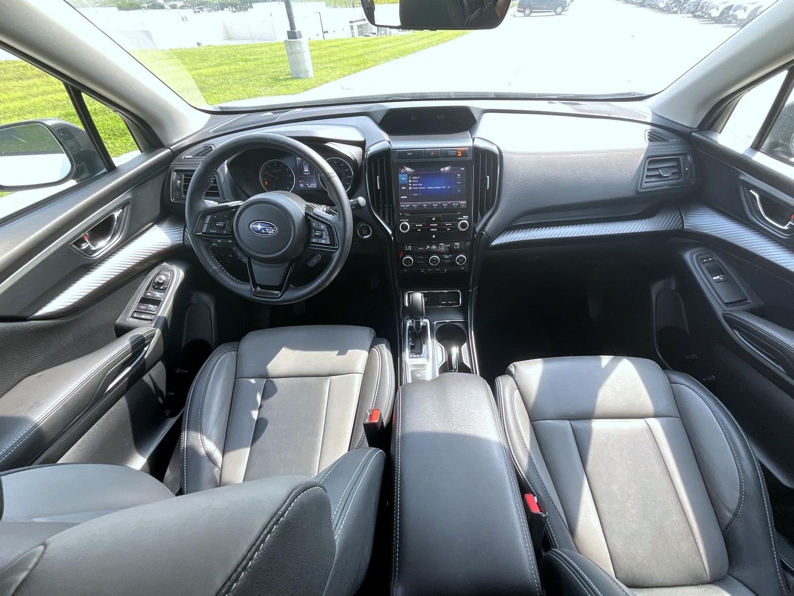 Used 2022 White Subaru Onyx Edition image 15