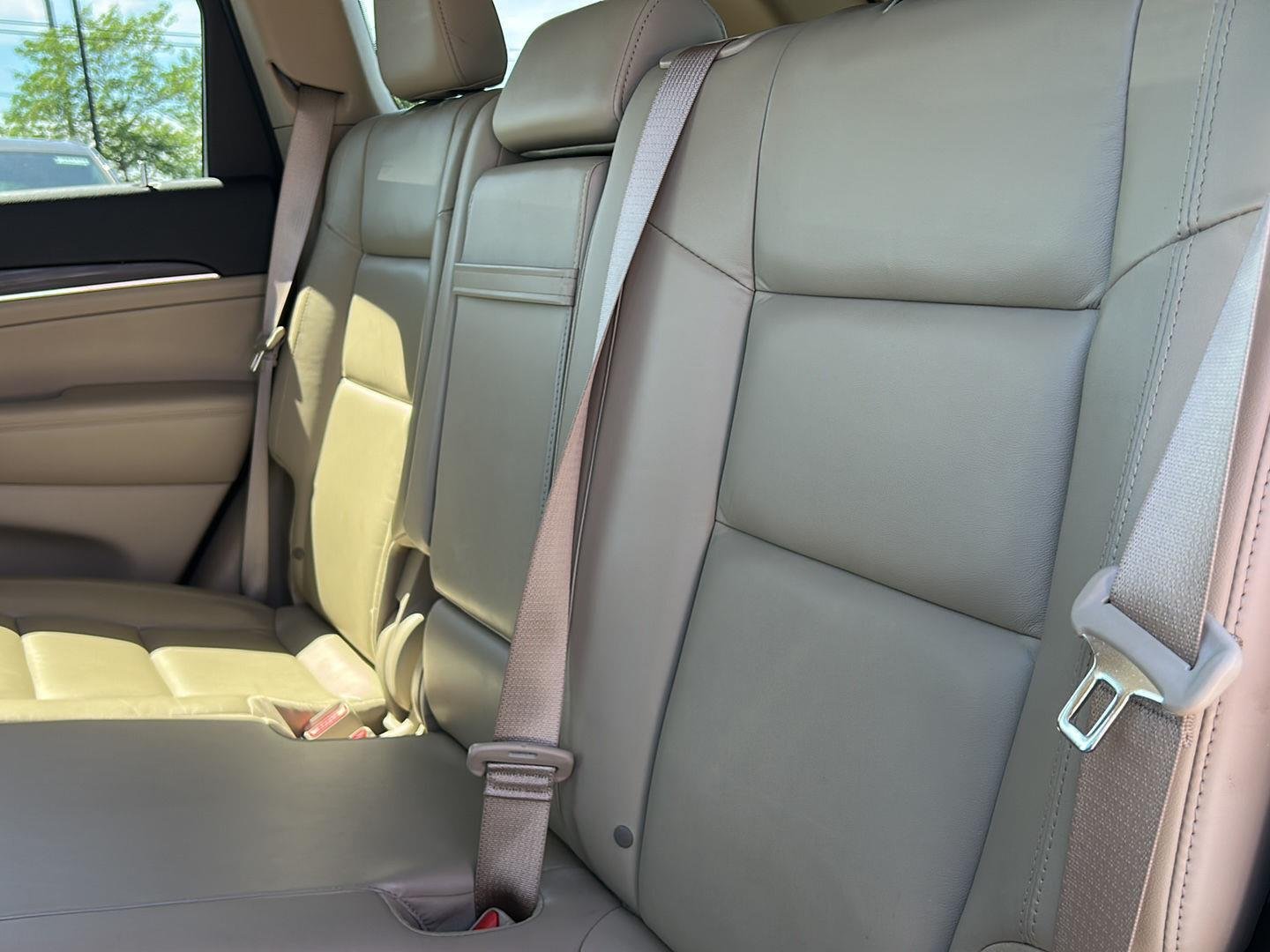 Used 2021 Bright White Clearcoat Jeep Limited image 14