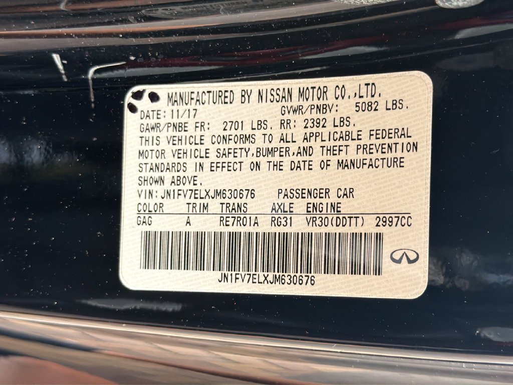 Used 2018 Black INFINITI Red Sport 400 image 24