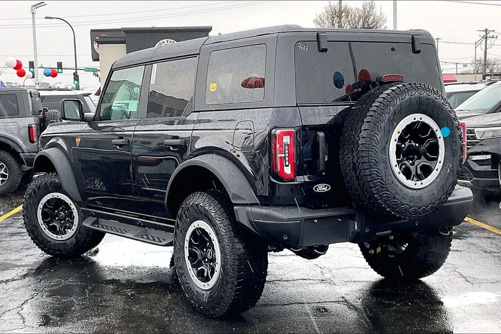 New 2026 Shadow Black Ford Badlands® image 6