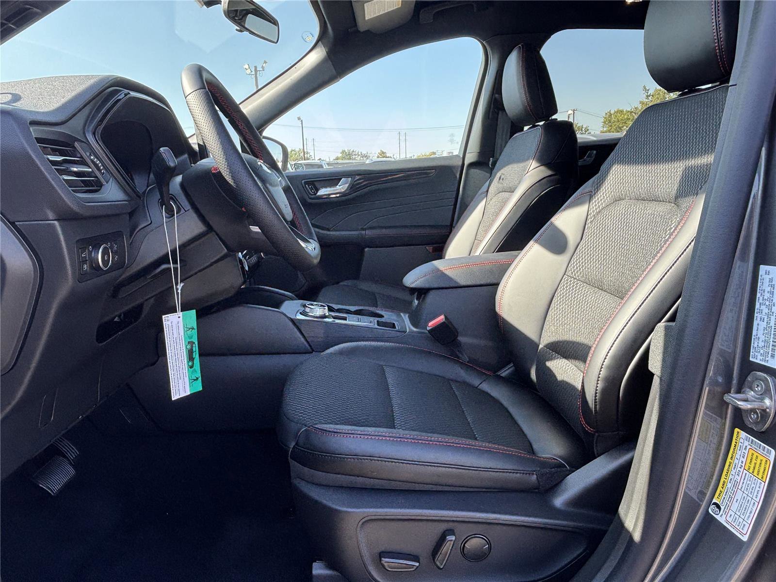 2026 Ford Escape Hybrid ST-Line Select - Photo 14