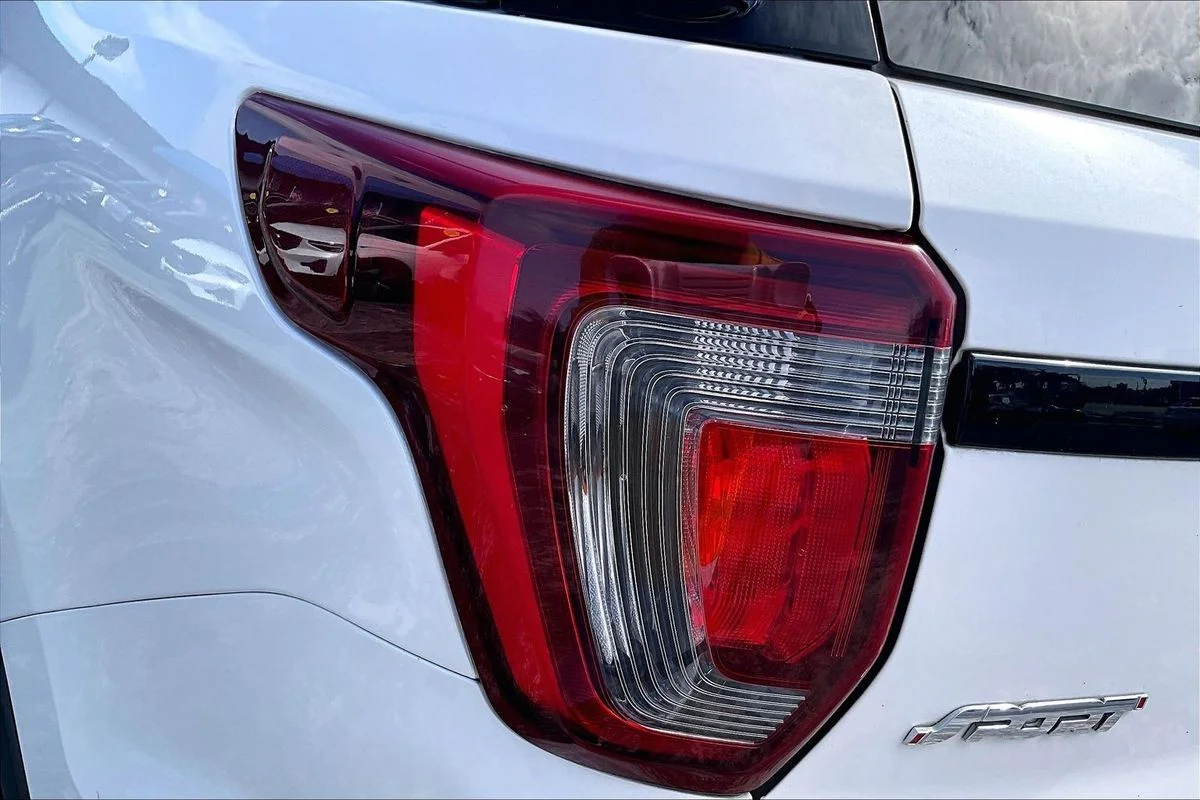 Used 2019 White Ford Sport image 23